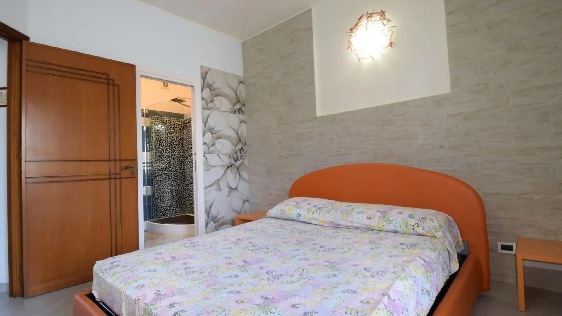 Villa Le Palme By Interhome Valderice